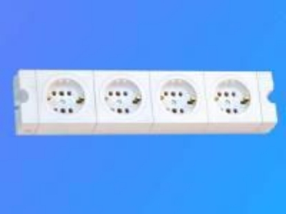 Picture of BLOC 4 PRIZE 2P+E 16A 250V ALB PM 4  15092 N-02548/4