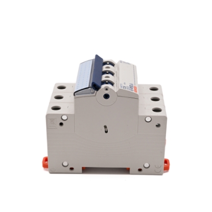 Arată detalii pentru DISJUNCTOR 3P C 25A  4.5KA 3MD GW  92170 Imagine DISJUNCTOR 3P C 25A  4.5KA 3MD GW  92170